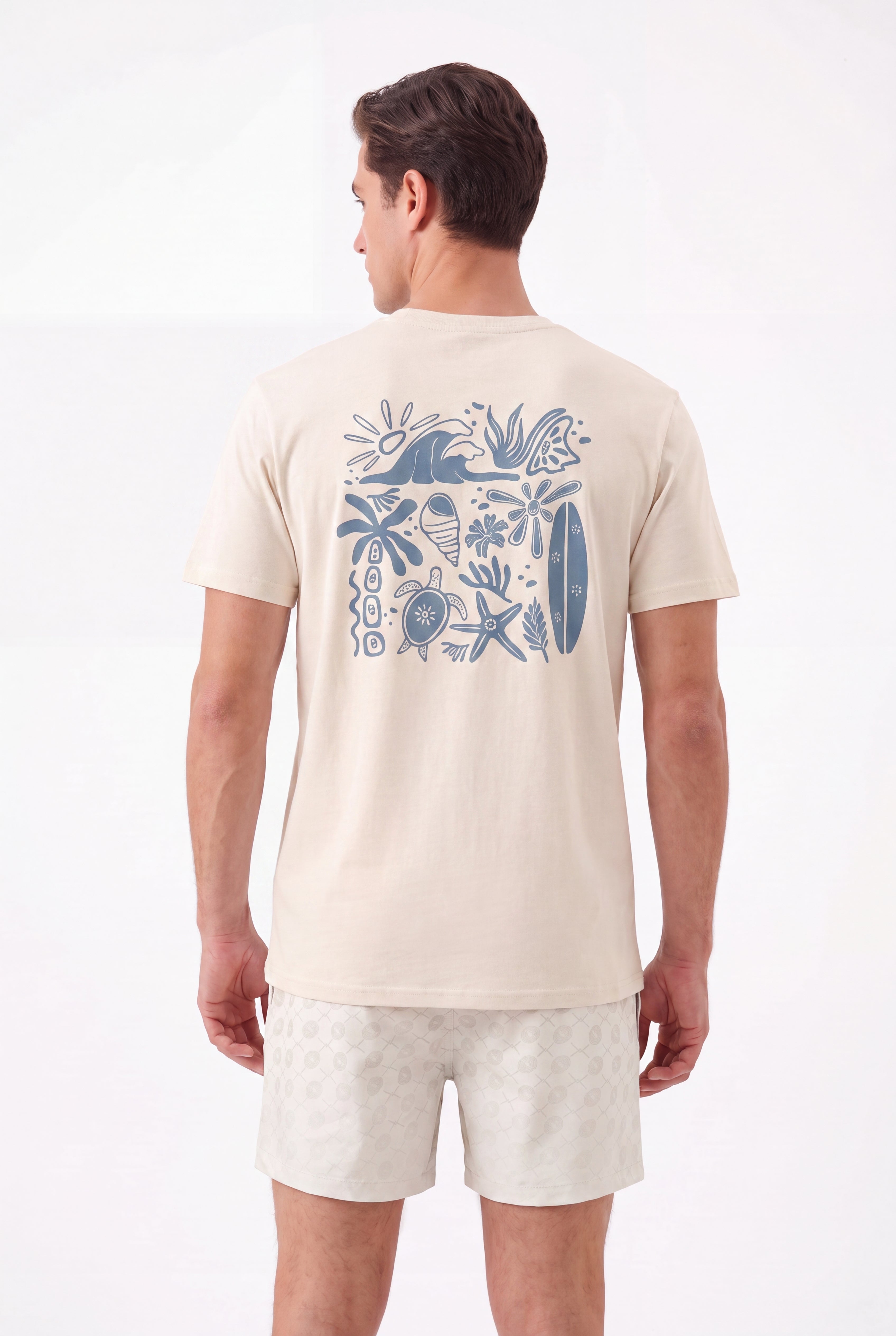 T-shirt-Beach Essentials T-Shirt