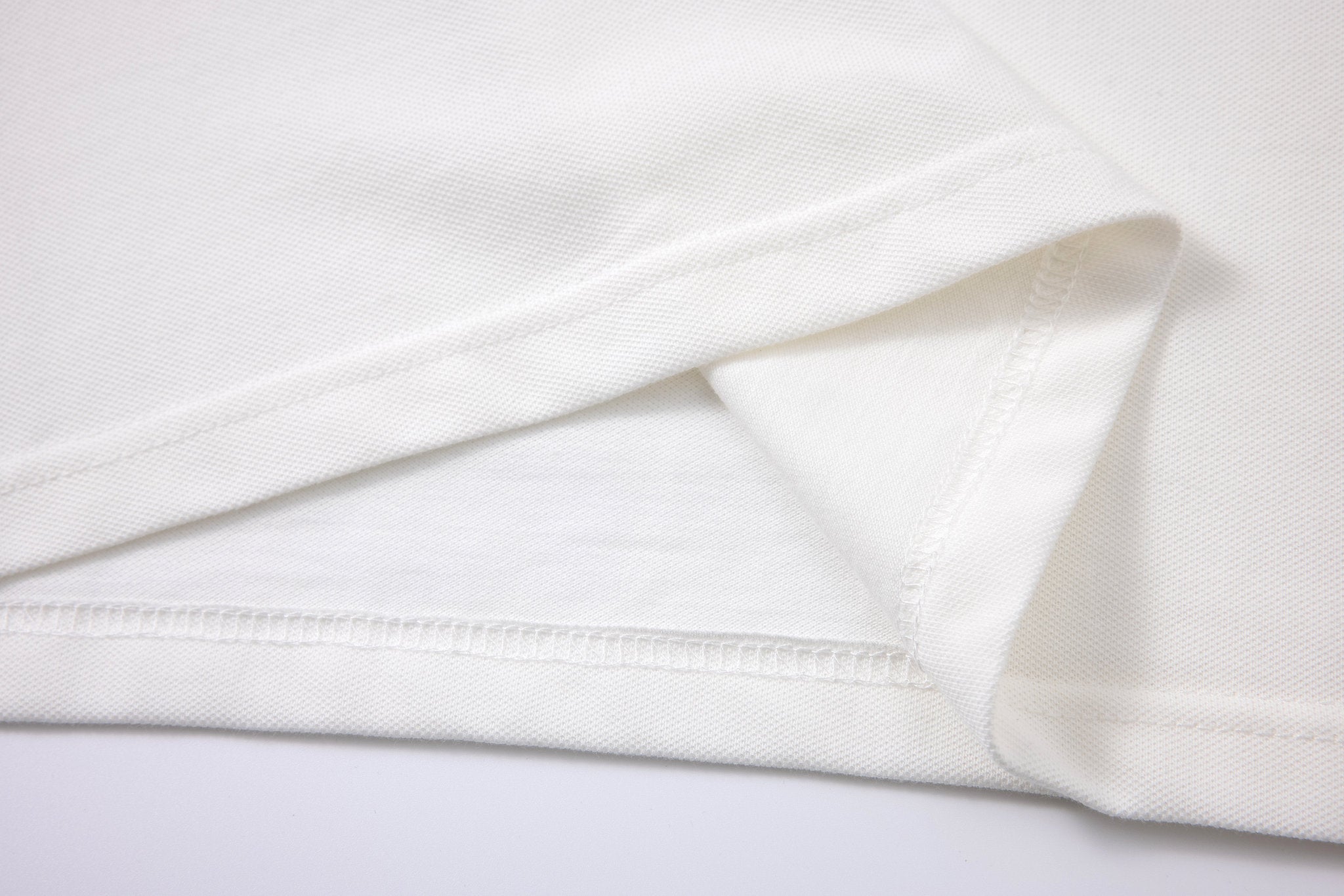 Chino Short-White × polo shirt -Ivory — Combo Look