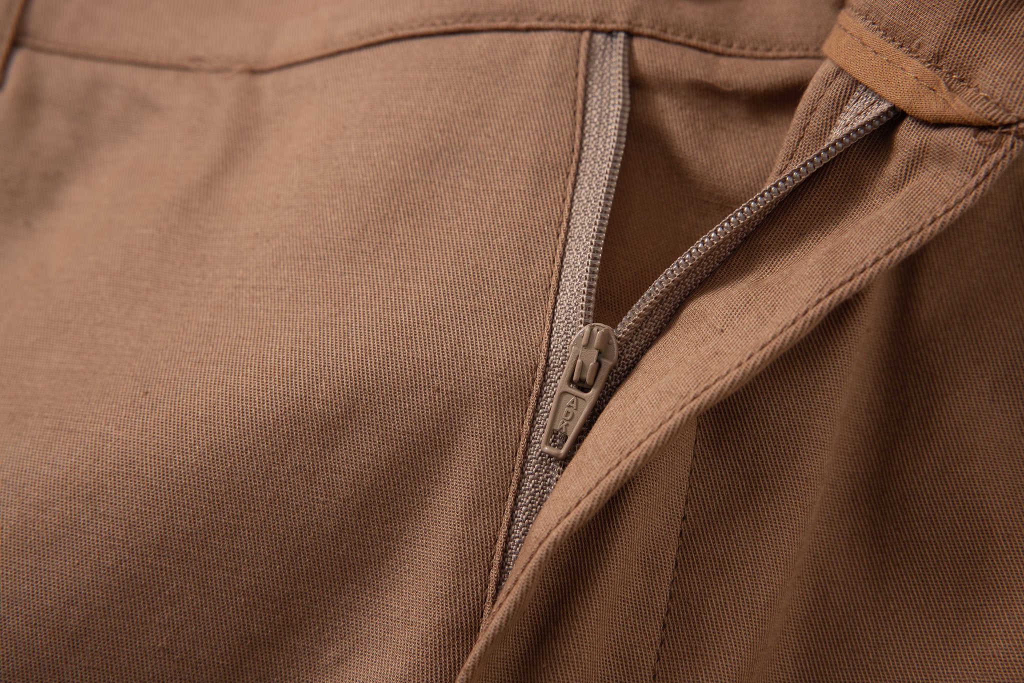 Chino Short-Brown