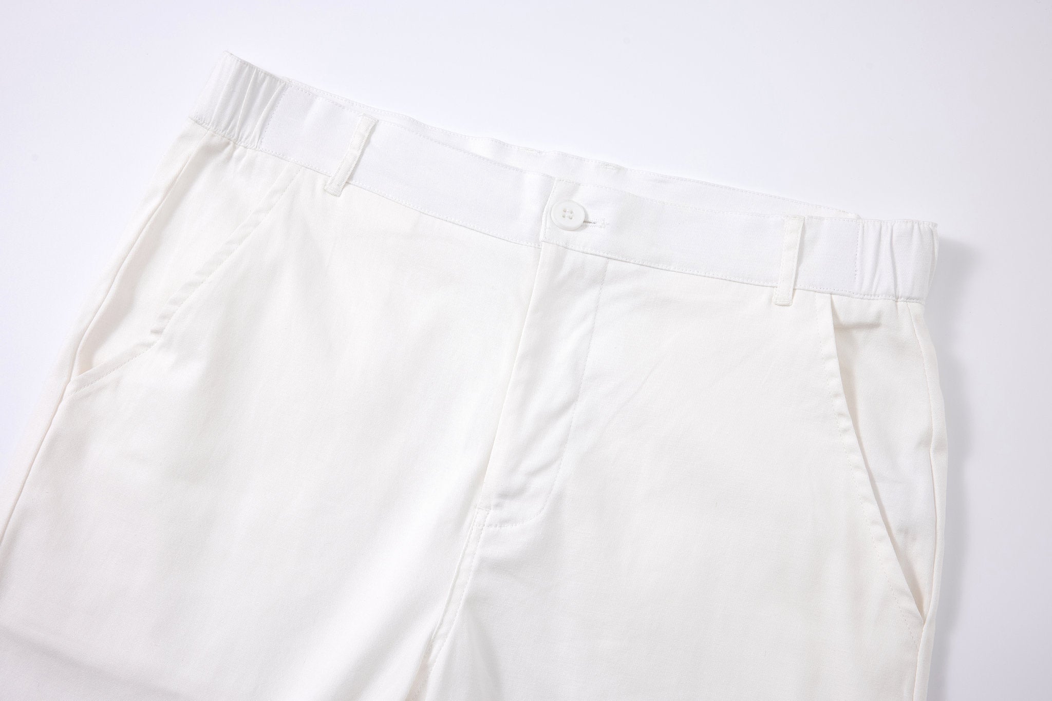 Chino Short-White × polo shirt -Ivory — Combo Look