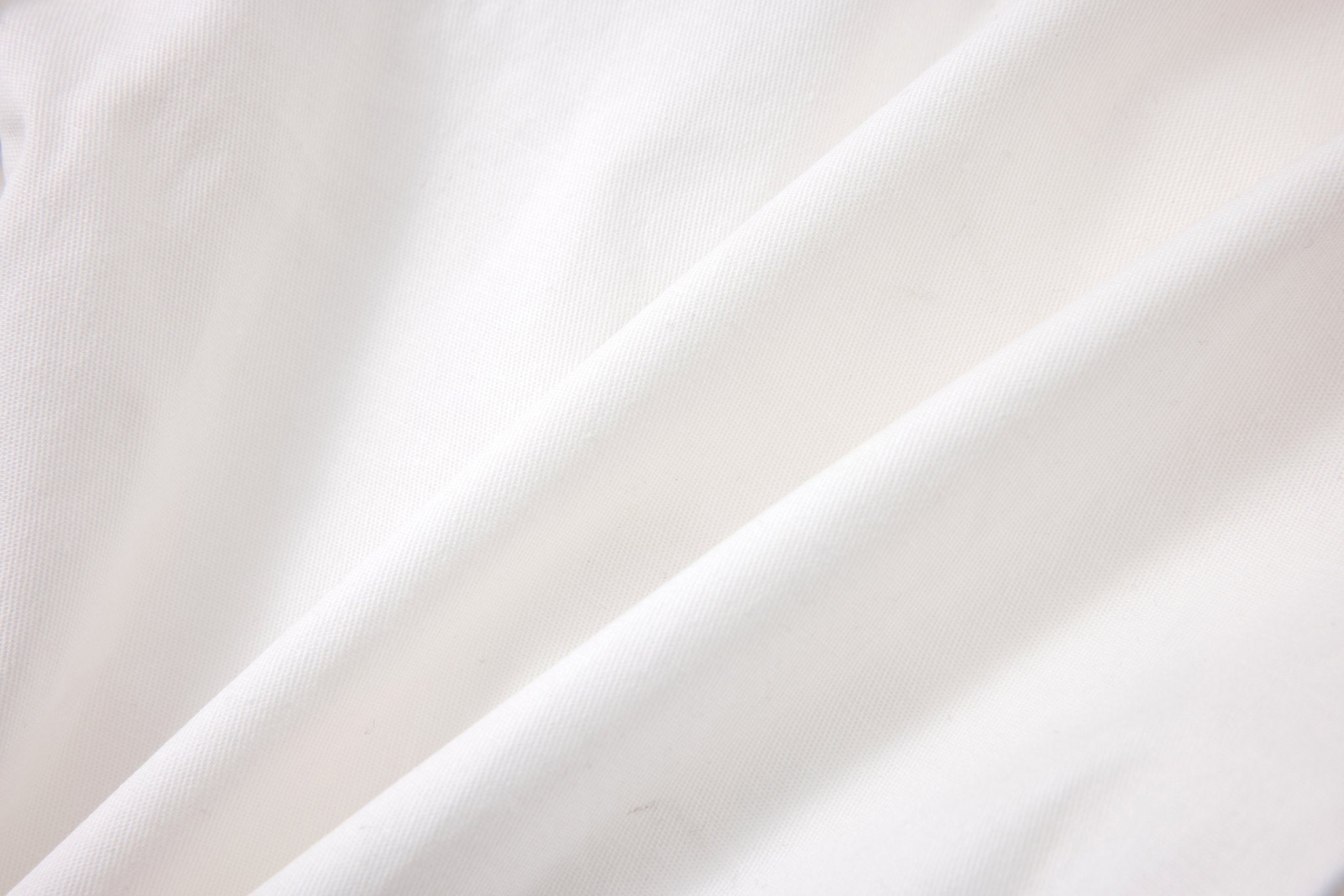 Chino Short-White × polo shirt -Ivory — Combo Look