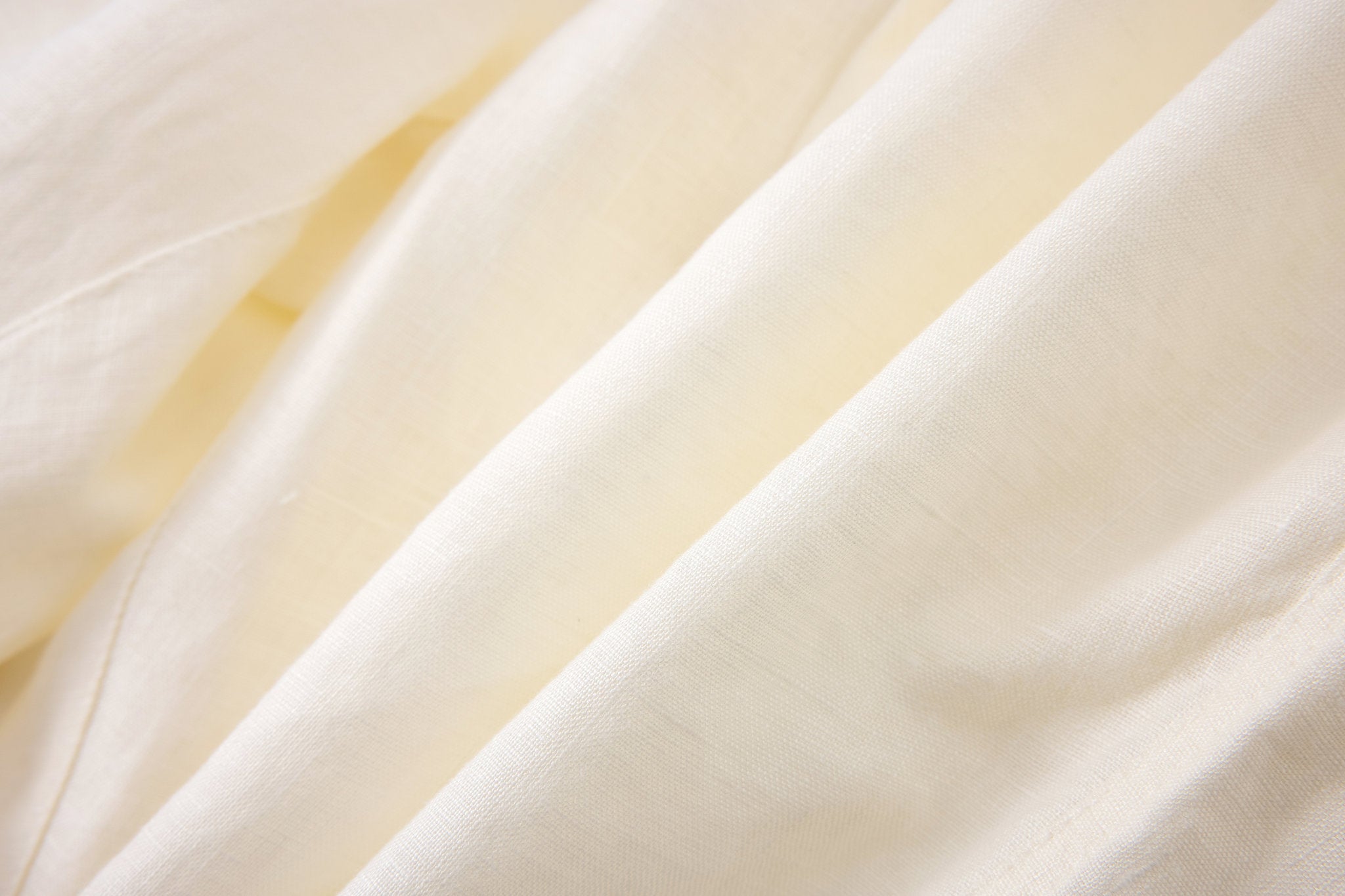 Linen Short-Ivory