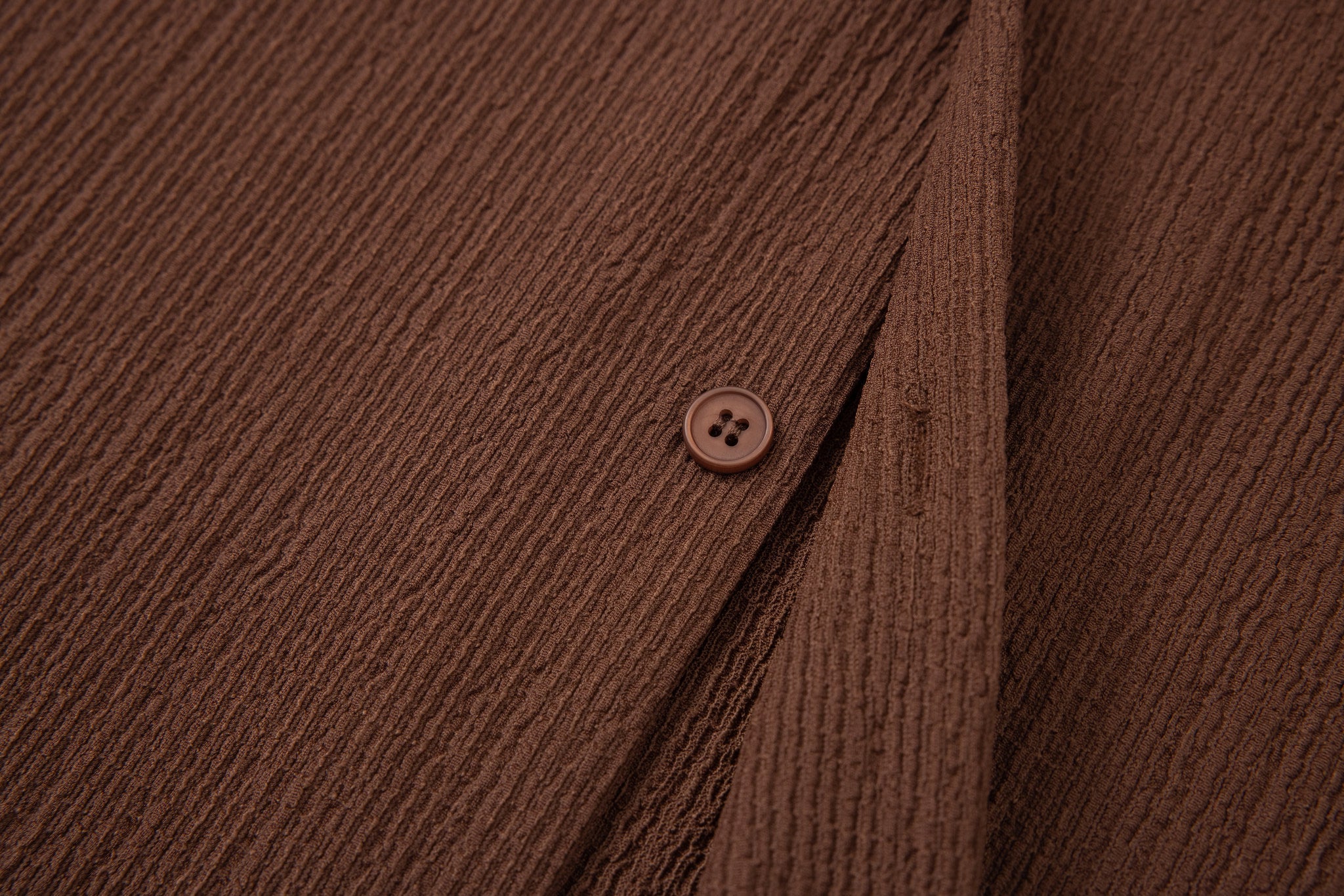 Textured T-shirt-Brown