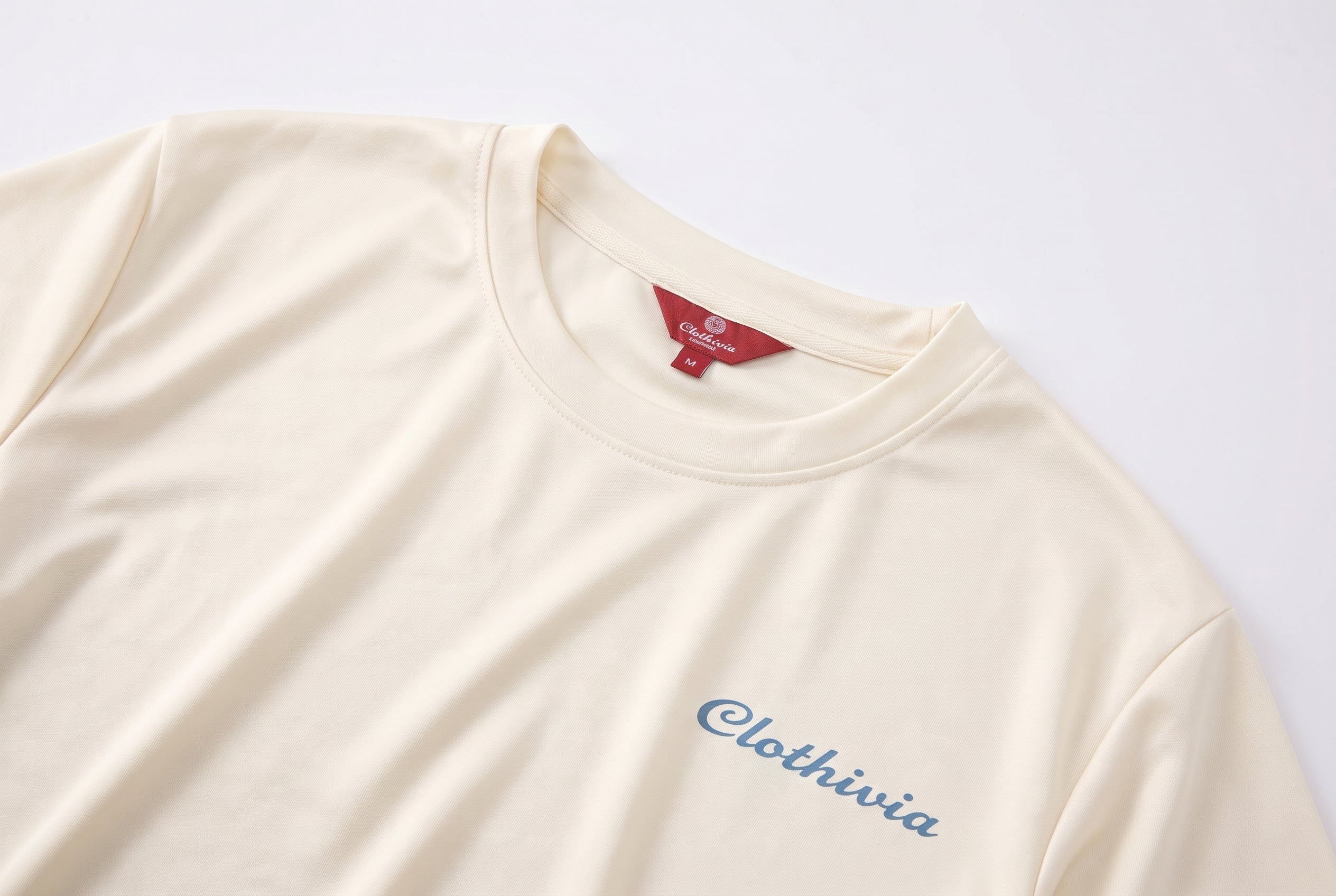 T-shirt-Beach Essentials T-Shirt